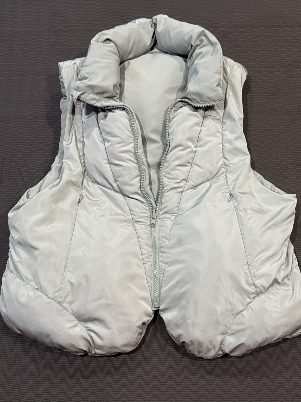 Light Gray Puffer Vest - Women's Sleeveless Jacket